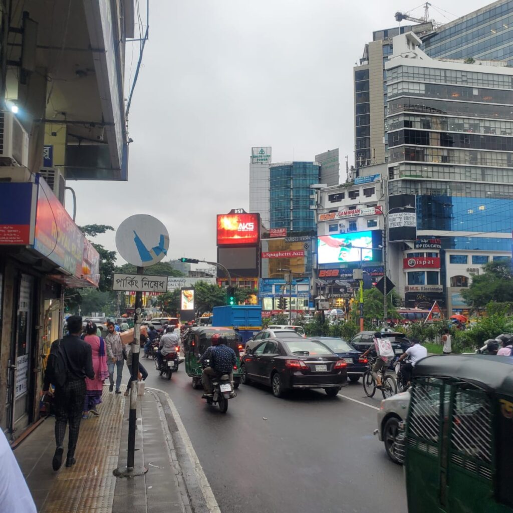 LED advertising billboard in Gulshan with vibrant brand displays.